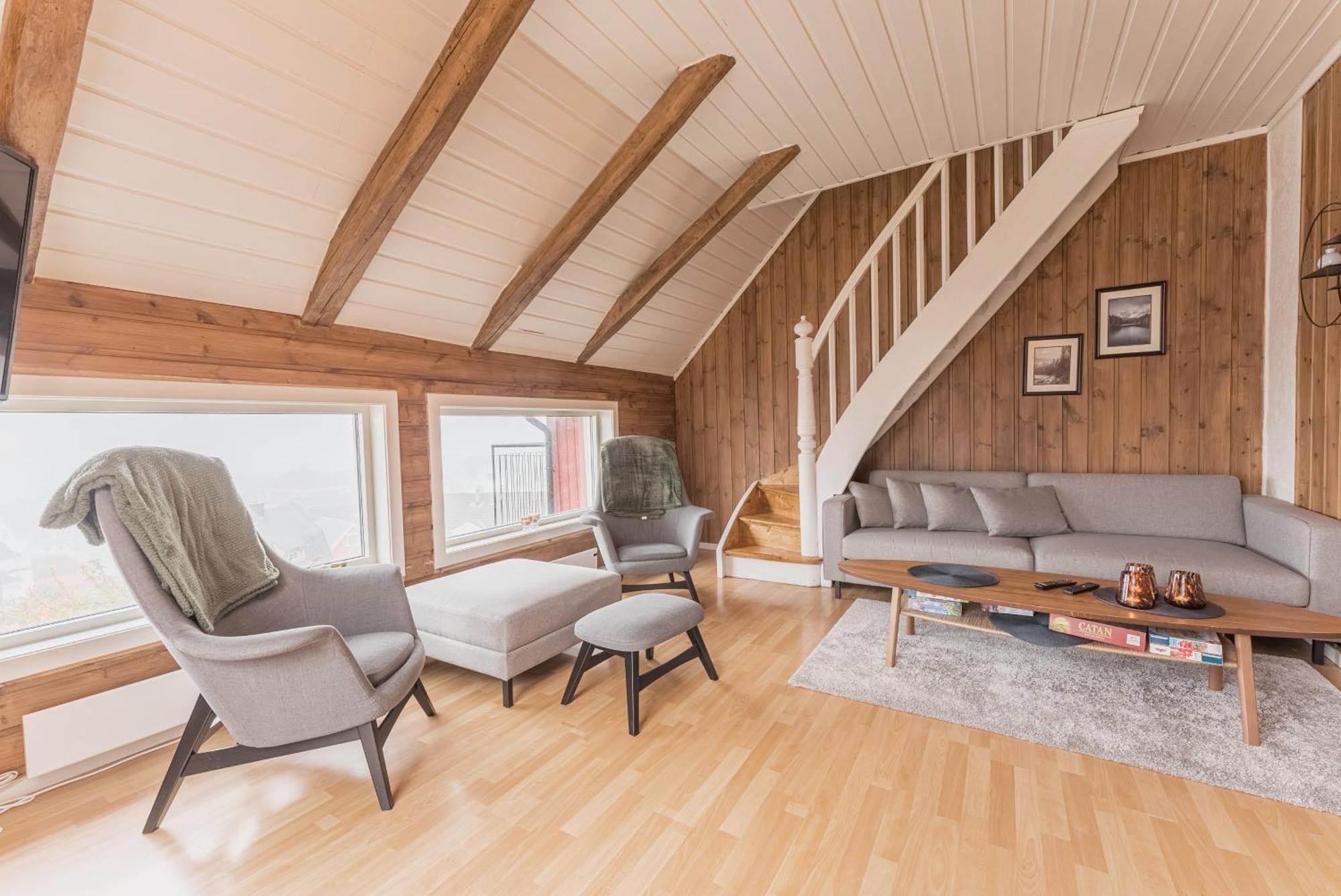 Toppleilighet I Sentrum Av Lillehammer Esterno foto